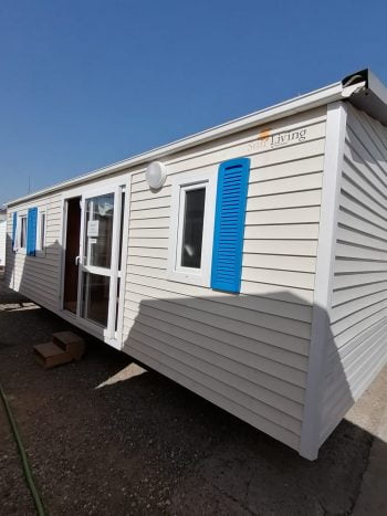 MOBILE HOMES BARATA ROLLER DE 8X4 METROS EN PORTIMAO.