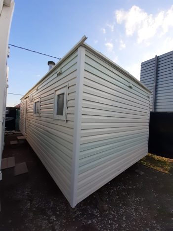 CASA MÓVEIS BARATA IRM DE 8X3 METROS EN EVORA.