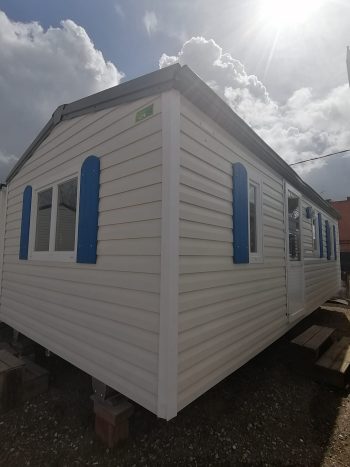 CASA MÓVEIS BARATA TRIGANO DE 7.5X4 METROS EN LAGOA.