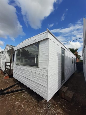 MOBILE HOMES BARATA RIO VISTA DE 8X3 METROS EN COIMBRA.