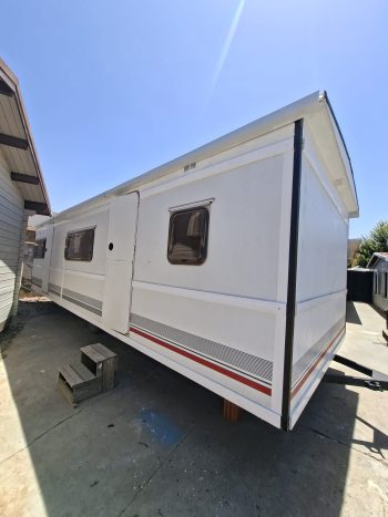 MOBIL HOMES ECONÔMICO BURSTNER DE 8.5X3 METROS EN BEJA.