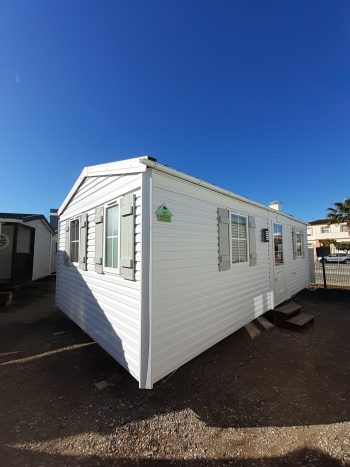CASA MÓVEIS BARATA IRM DE 7.5X4 METROS EN EVORA.