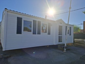 MOBILE HOMES BARATA IRM SUPER TITANIA DE 8X4 METROS EN SANTAREM.