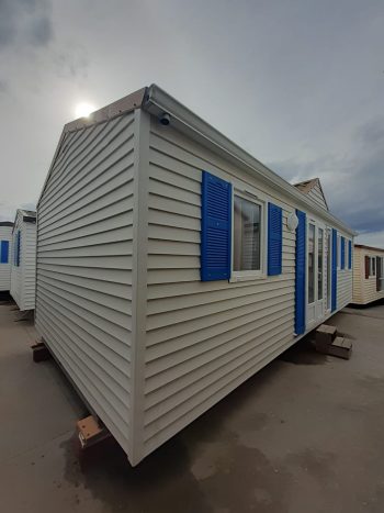 MOBILE HOMES SEMI NOVO LOUSIANE DE 8.5X4 METROS EN GUIA.
