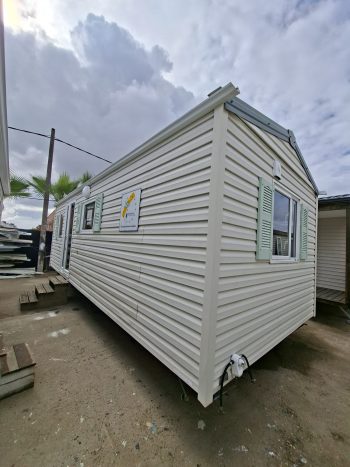 MOBIL HOMES ECONÔMICO BK DE 7.10X2.95 METROS EN LAGOA.