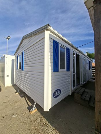 MOBILE HOMES BARATA SUPER MERCURE DE 8X4 METROS EN LAGOA.
