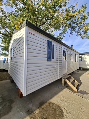 MOBILE HOMES BARATA TRIGANO EVO DE 8X4 METROS EN EVORA.