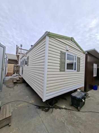 CASA MOVIL PREFABRICADA BARATA DE 7.5X3 METROS EN PORTIMAO.