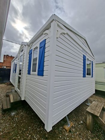 MOBILE HOMES BARATA IRM SUPER MERCURE DE 7.5X4 METROS EN LEIRIA.