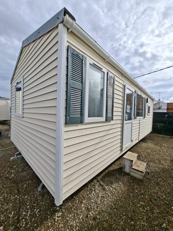 CASA MÓVEIS BARATA RAPIDHOME DE 7.5X4 METROS EN EVORA.