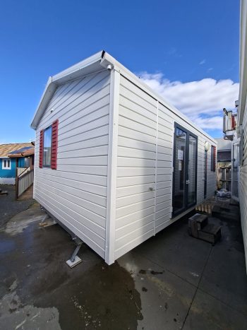 CASA MÓVEIS BARATA RIDEAU DE 7X4 METROS EN SETUBAL.