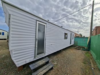 MOBIL HOMES ECONÔMICO BROOKWOOD DE 9X3 METROS EN BRAGA.