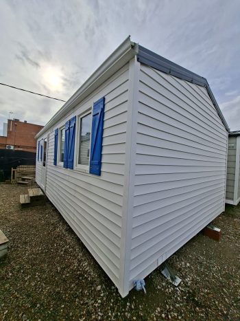 CASA MÓVEIS BARATA OHARA DE 7.3X4 METROS EN GUIA.