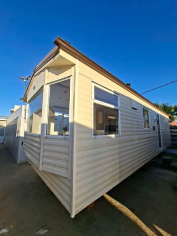 CASA MÓVEIS BARATA BK SAVANAH DE 9X3 METROS EN SETUBAL.