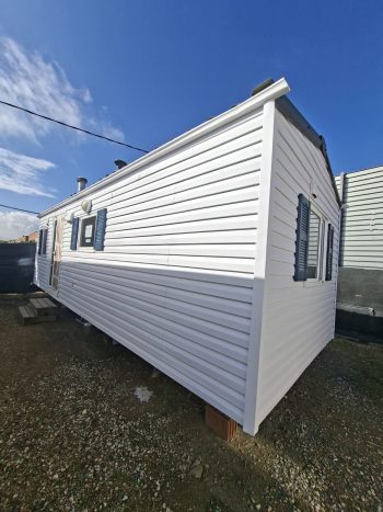 CASA MÓVEIS BARATA RAPIDHOME DE 8X3 METROS EN LISBOA.